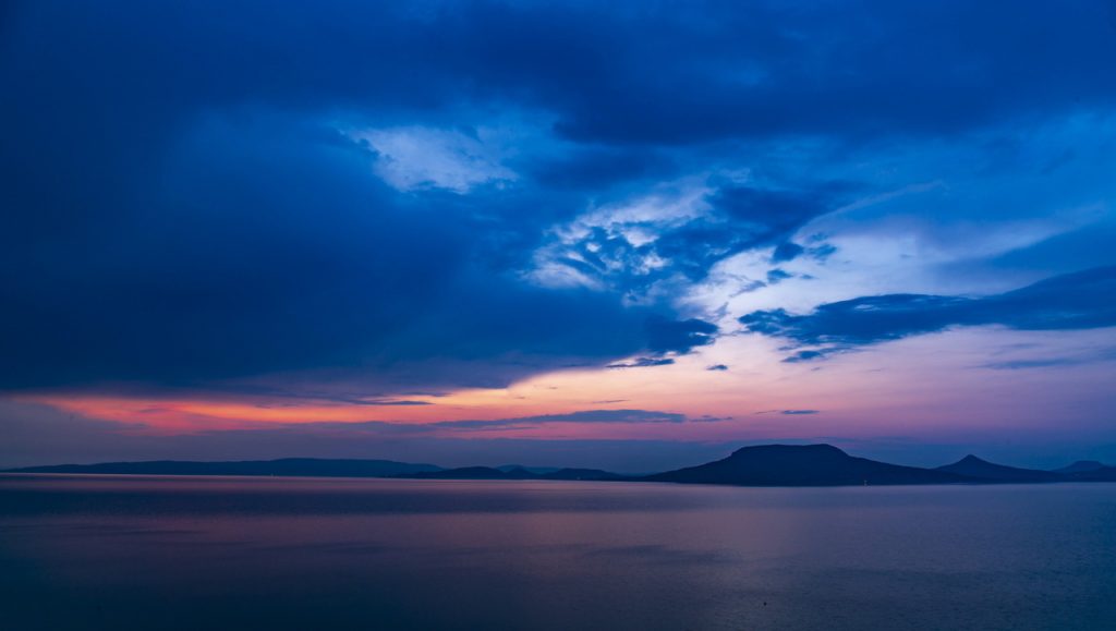 Vihar a Balatonnál