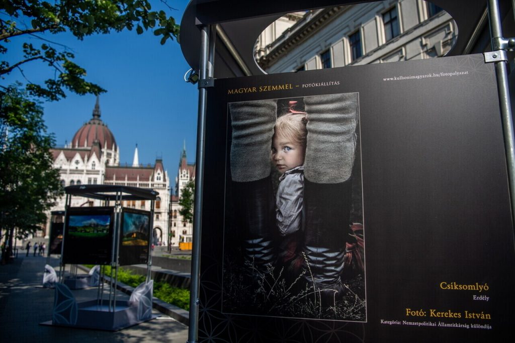 Nemzeti összetartozás napja - Megnyílt a Magyar szemmel cím?