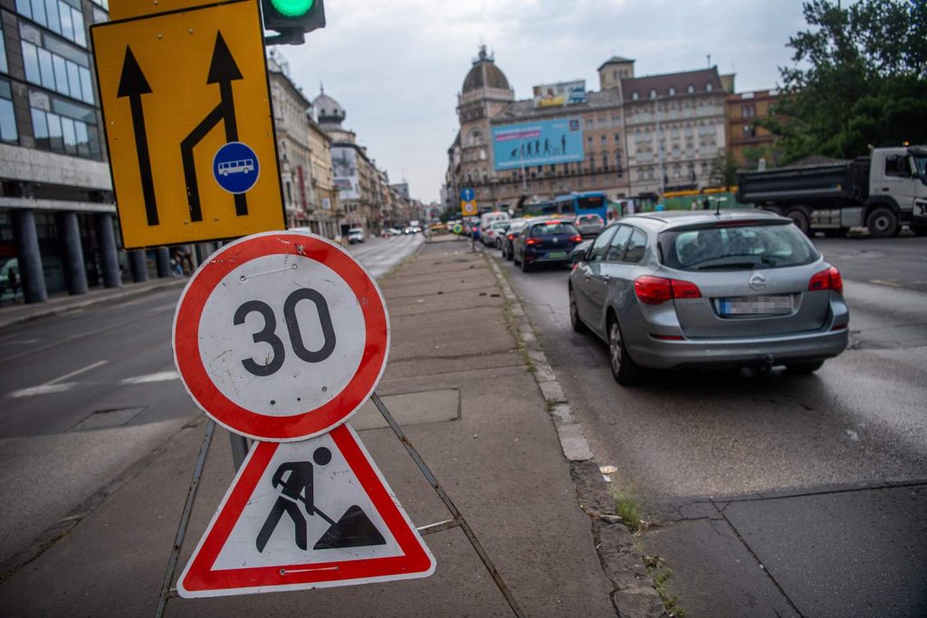 Blaha Lujza tér felújítás munka