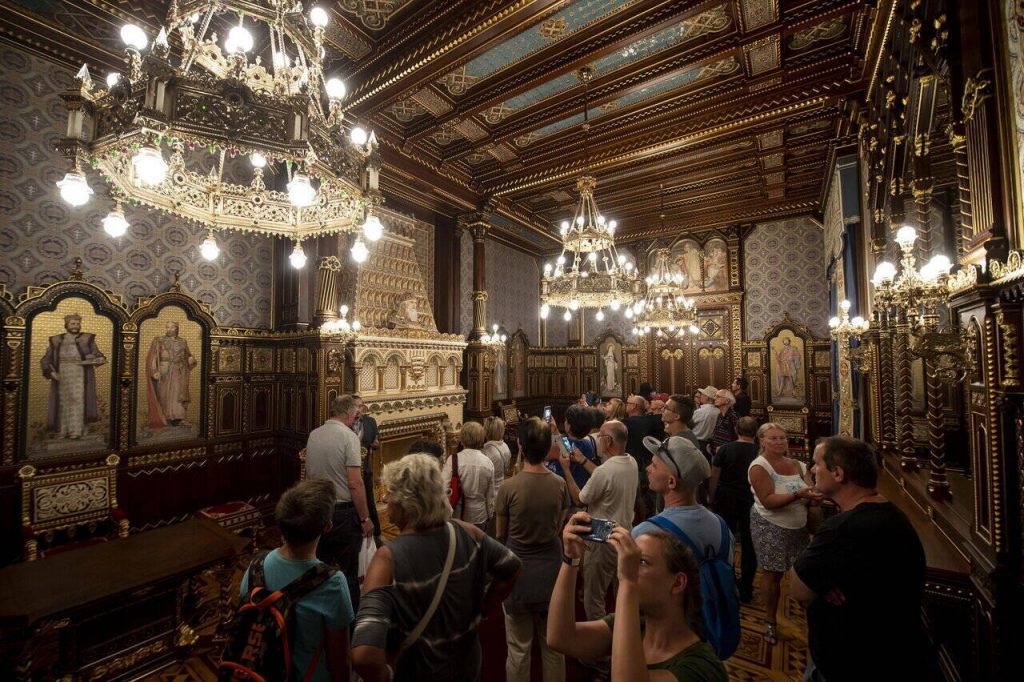 Szent István terem
