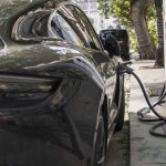 töltés elektromos autó