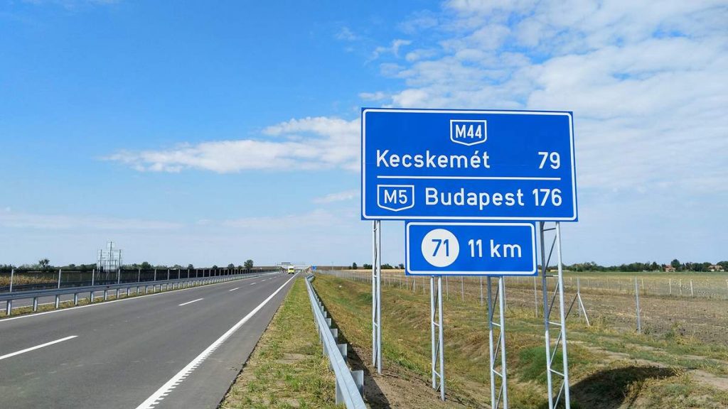 m44 autóút békéscsaba kecskemét