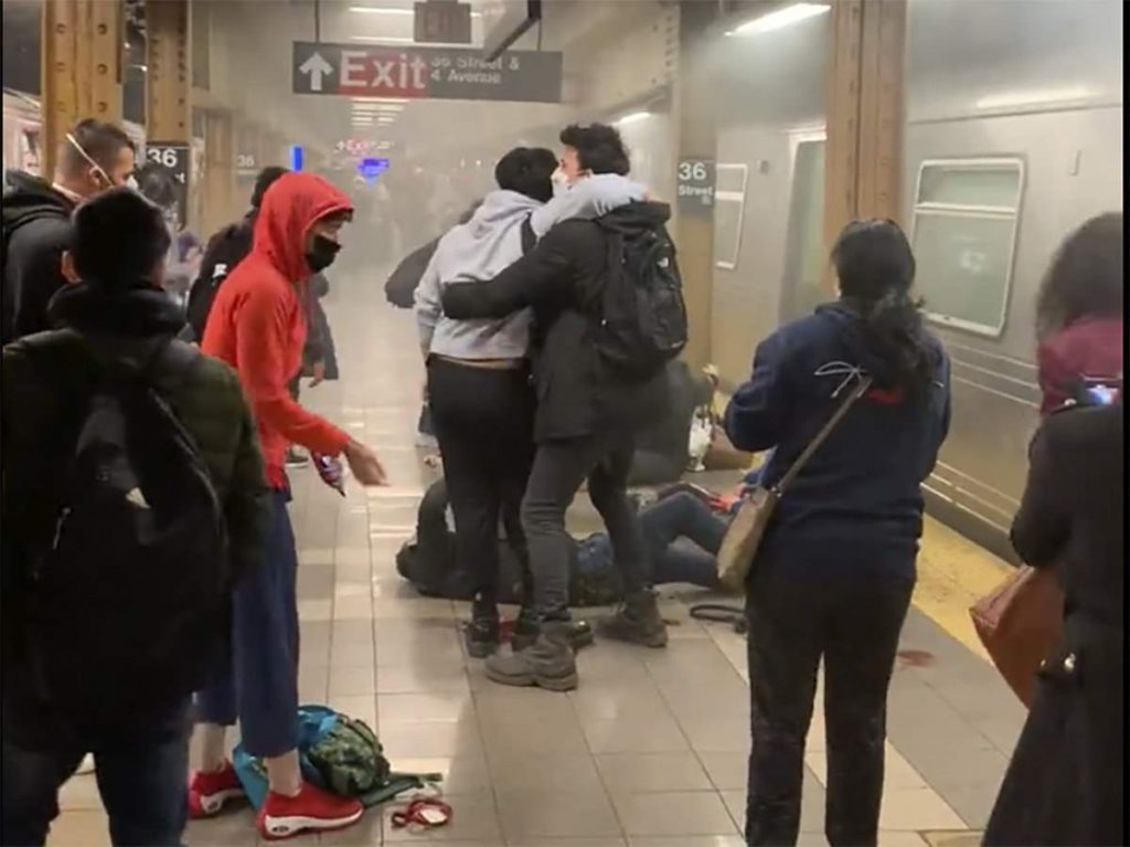 New York-i metró lövöldöző