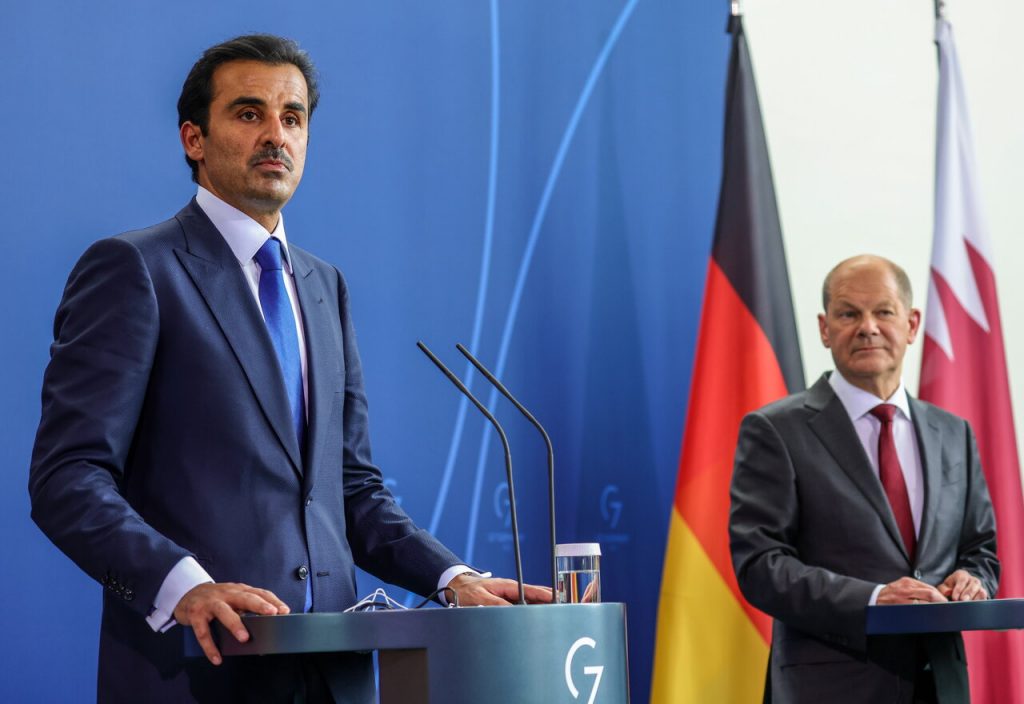 Scholz és Al Thani