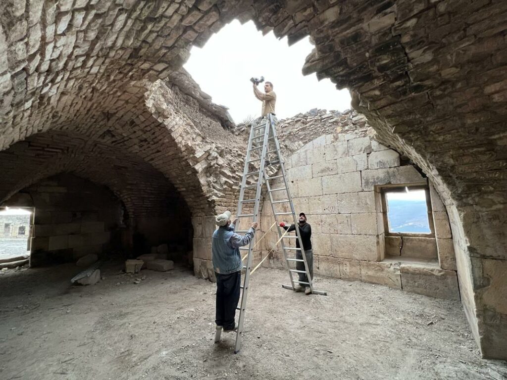 Krak des Chevaliers keresztes lovagi erőd Szíriában Crac des Chevaliers