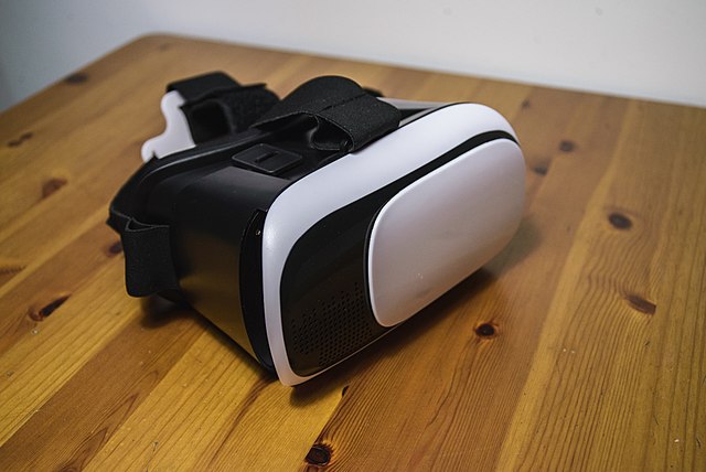 VR szemüveg