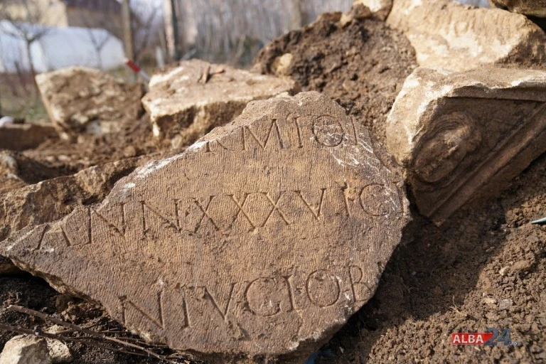 KÉPEK hallatlan barbárság római románok