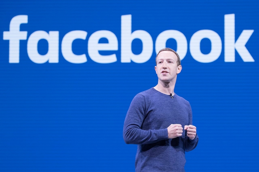 Zuckerberg Facebook közösségi média