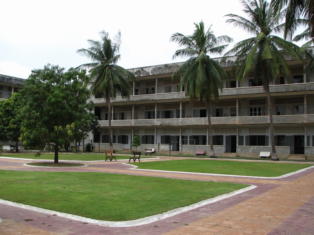 tuol sleng börtön