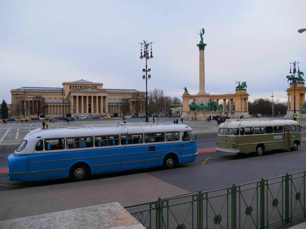 A Mozgó Múzeum a Hősök terén
