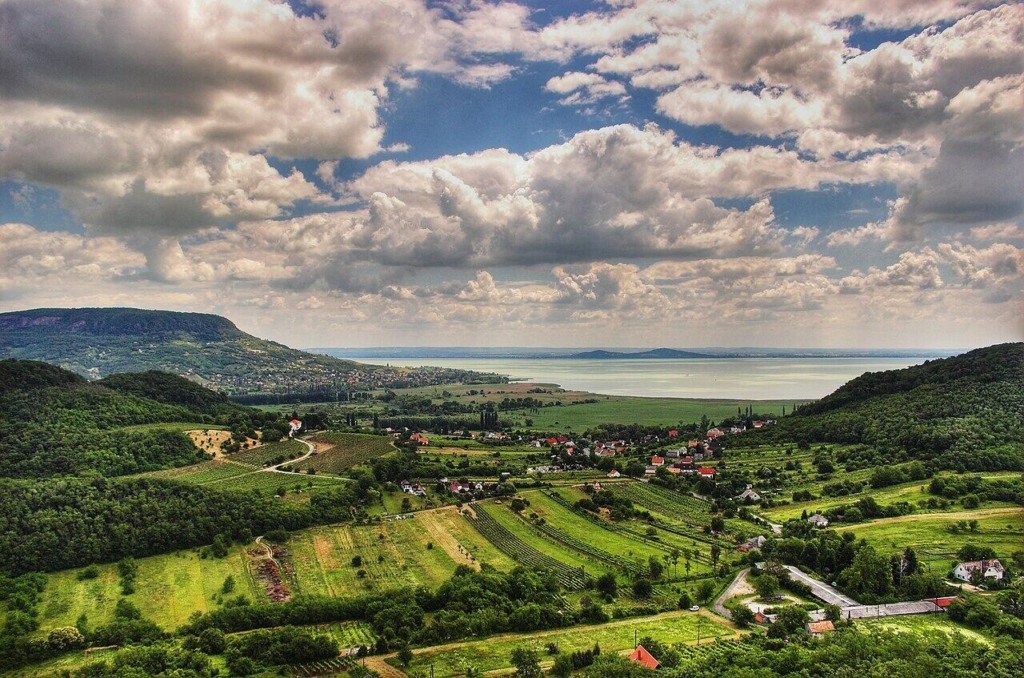 balaton magyarország turizmus