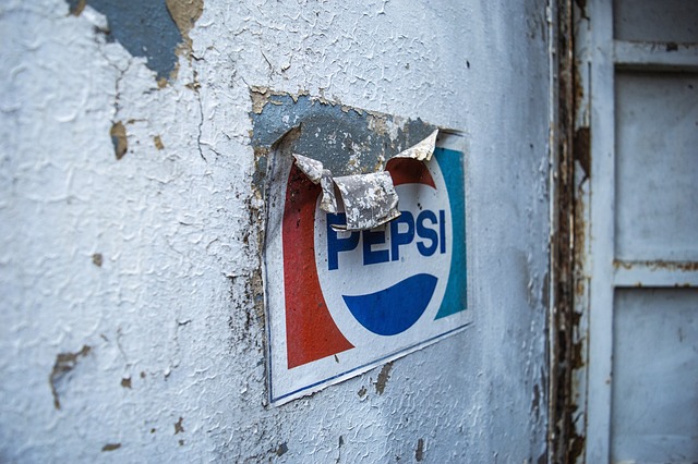 pepsi fal kopás