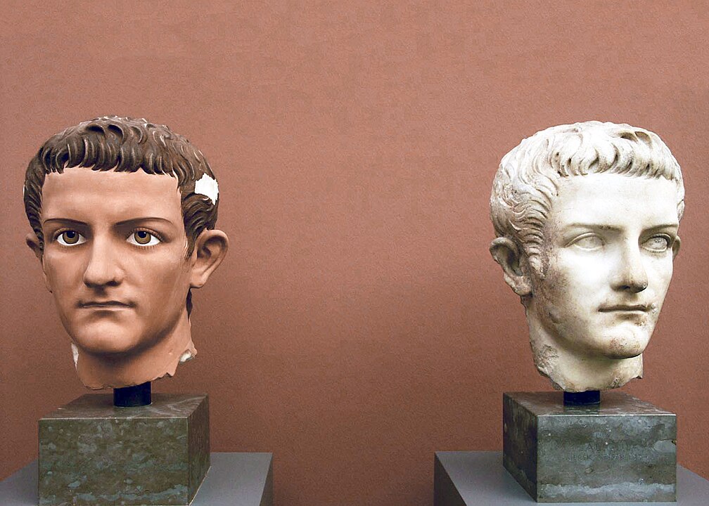 Caligula szobor