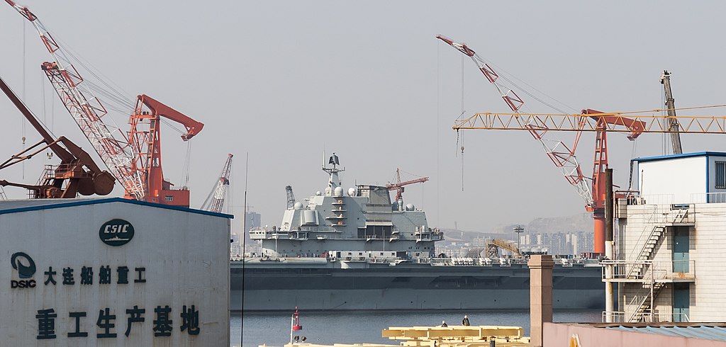 Kína CNS Liaoning repülőgéphordozó
