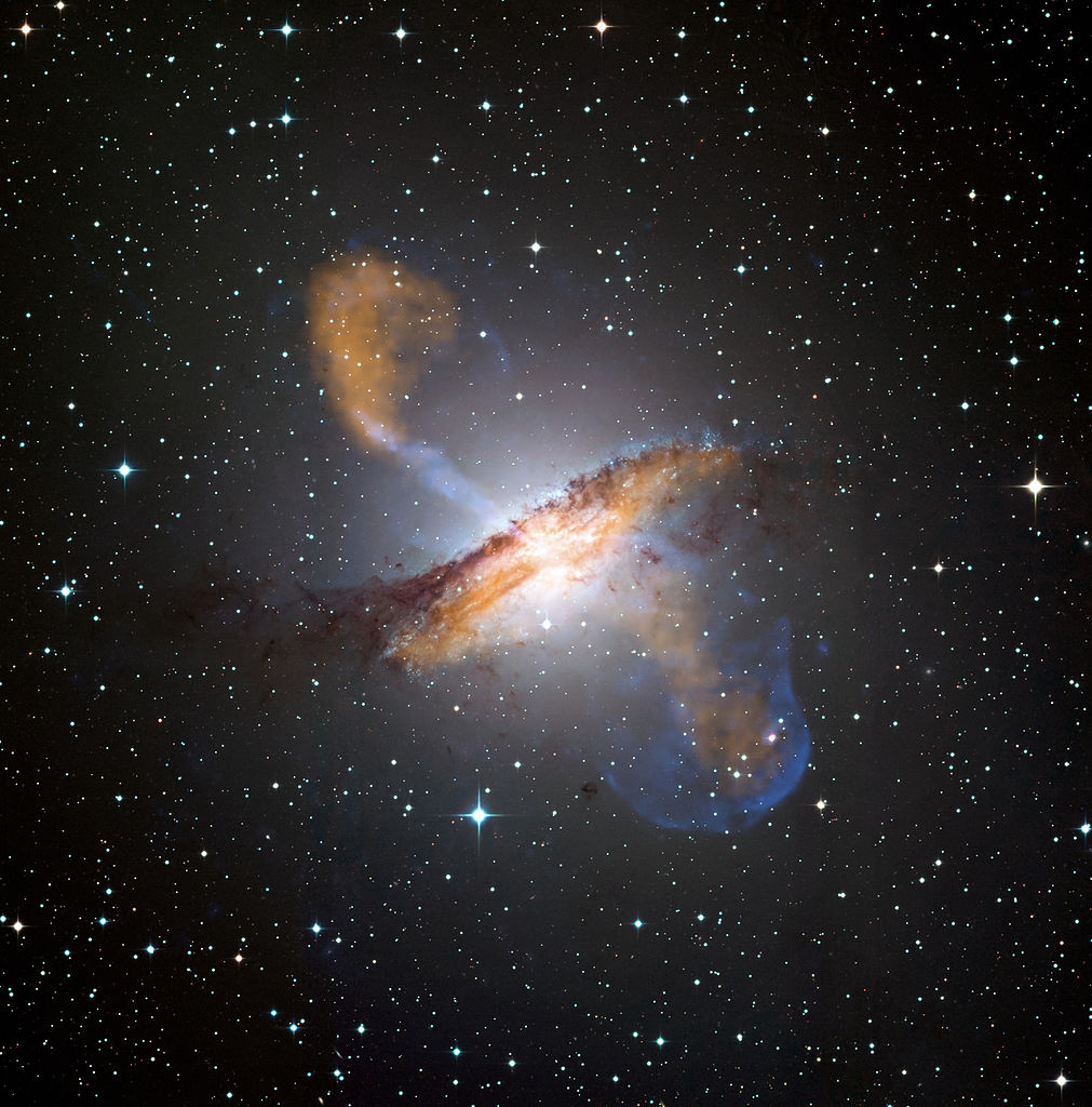Centaurus A galaxis fekete lyuk univerzum