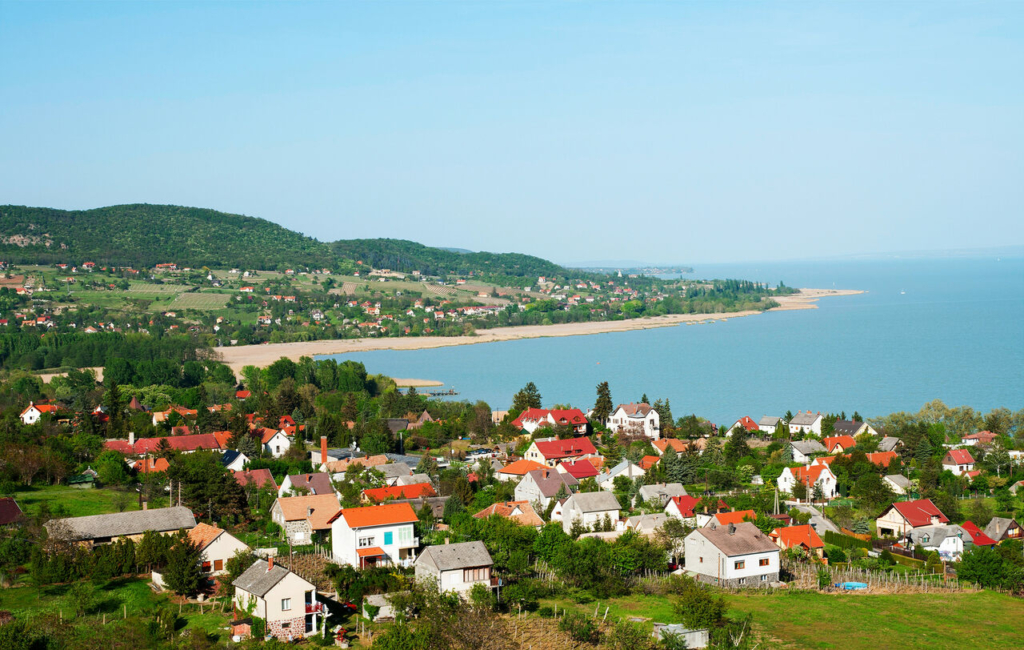 Balaton ingatlan, ingatlan, lakóhely, Balaton