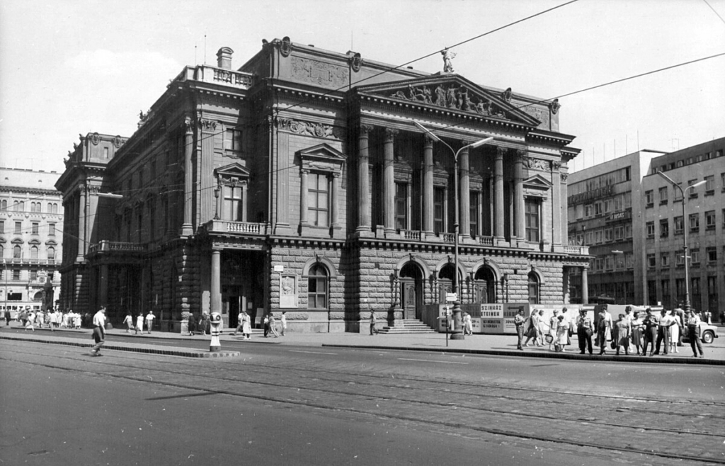 Nemzeti Színház Blaha Lujza tér