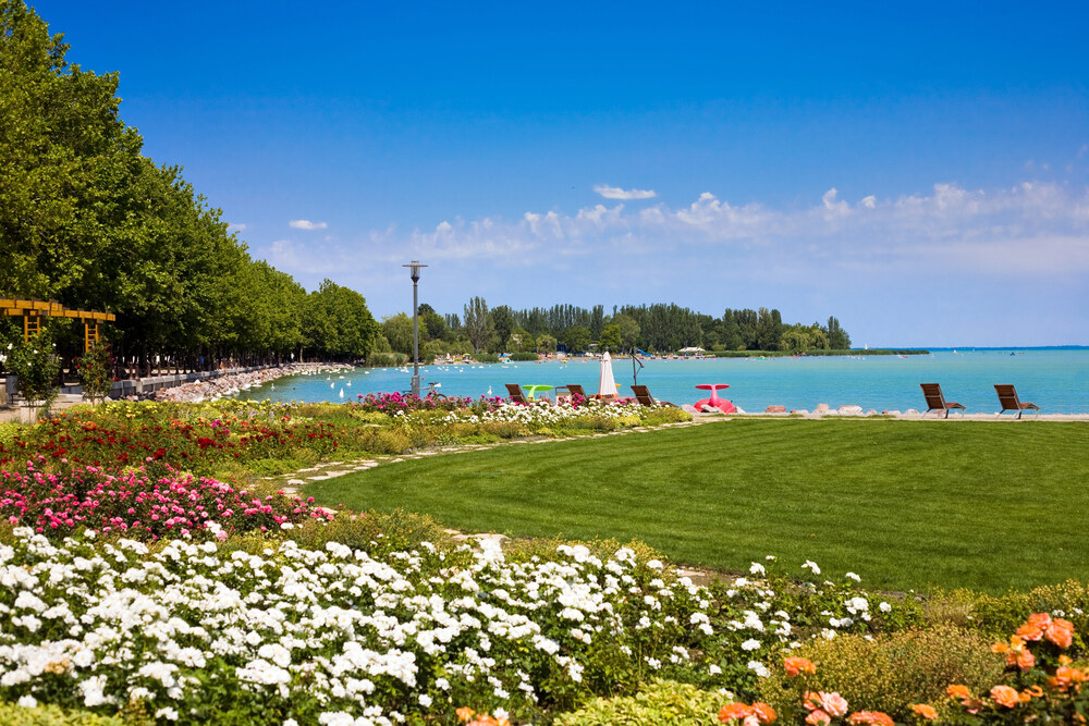 Balaton tó nyaralás magyarország