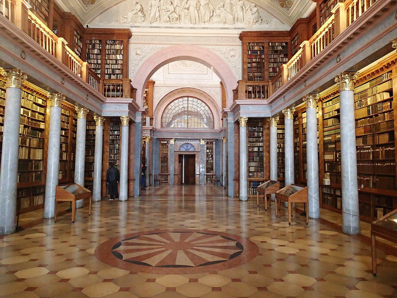Pannonhalmi Főapátság Könyvtár