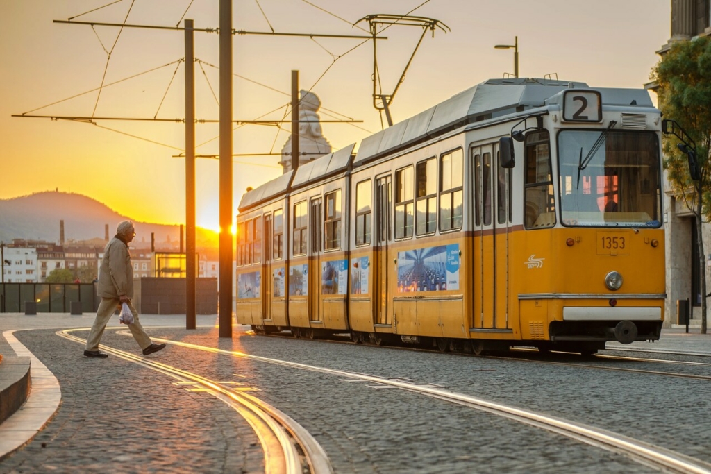 Budapest BKK villamos vonal 2 világörökség