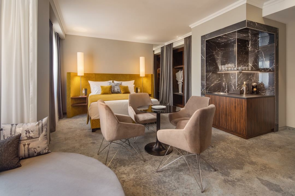 Új négycsillagos hotel nyílt Budapest szívében