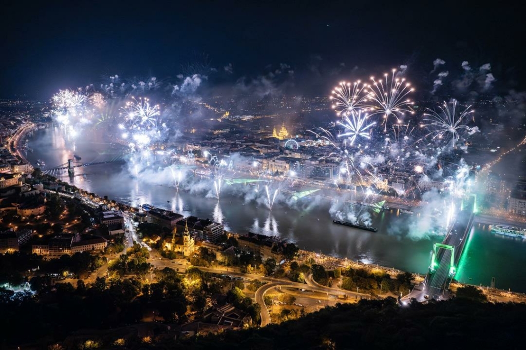 Augusztus 20-i tűzijáték Budapesten szilveszter
