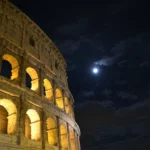 Római Colosseum éjjel