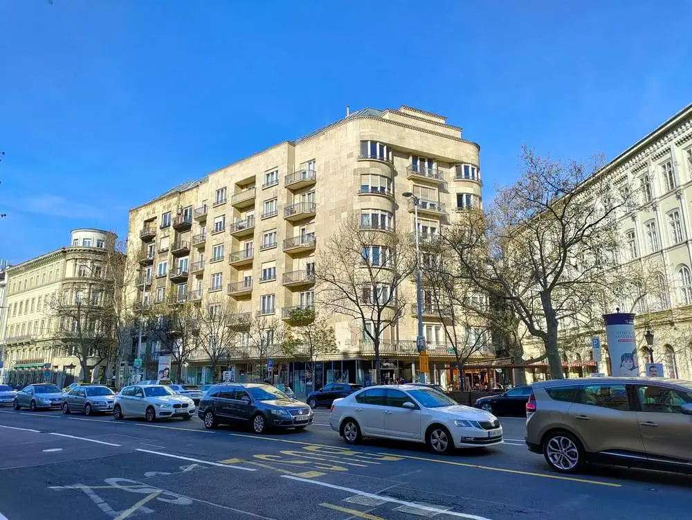 Ingatlanpiac Budapest