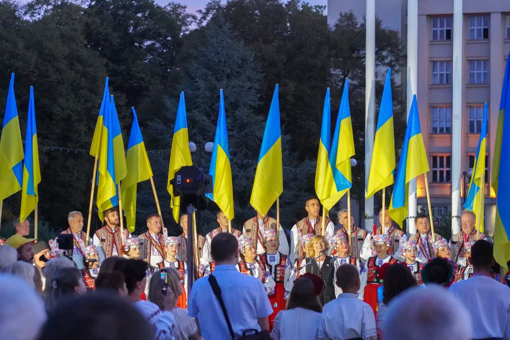 Ukrajna Kárpátalja közvéleménykutatás
