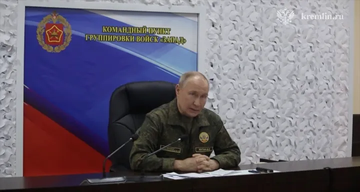 Putyin fenyeget