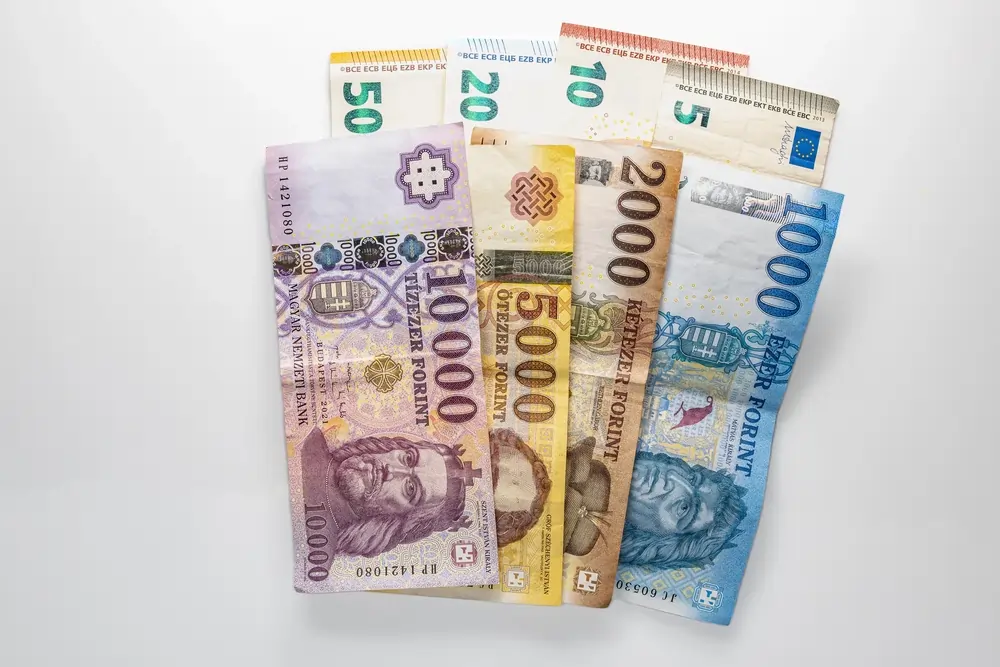 euro forint infláció valuta erősödés