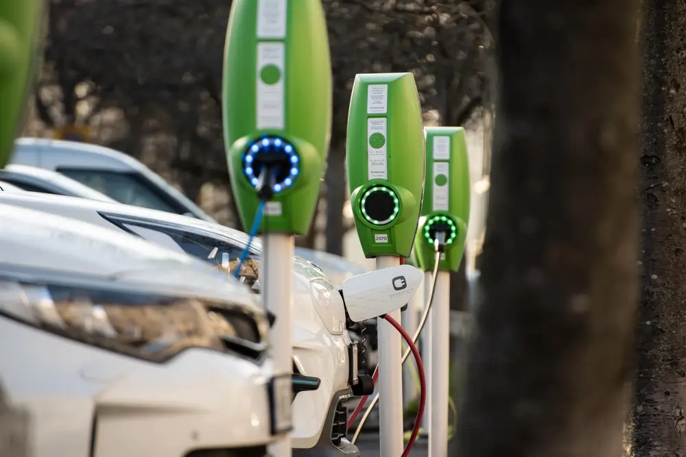 Elektromos autók AutoWallis Közép Európa piac