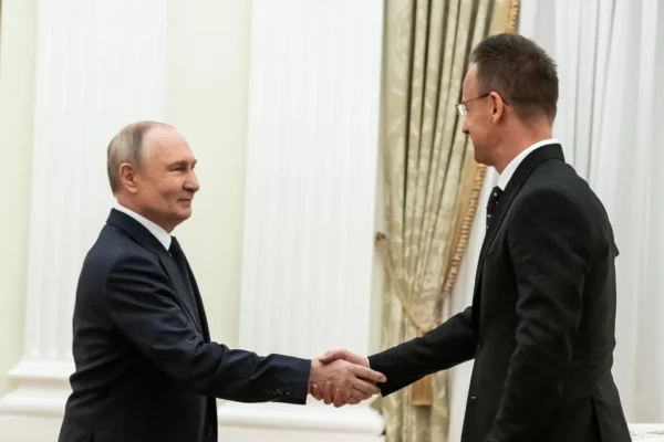 Szijjártó és Putyin