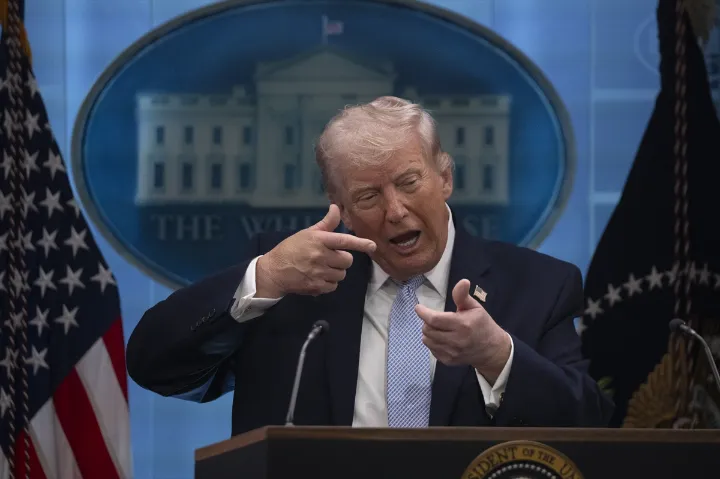 Trump blokád Irán